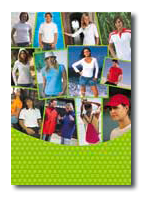 Frontseite eines Kataloges mit grünem Fond und mehreren Bildern von Menschen in verschiedenen Posen, Kleidung präsentierend